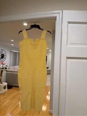 Express Yellow Midi Dress with Wide Straps